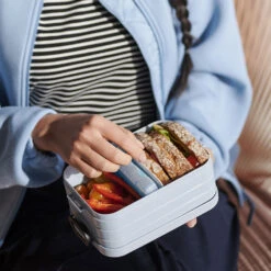 Mepal Take A Break Lunchbox Midi Silver 5 Mepal Take A Break Lunchbox Midi Silver -Keukengoederen Winkel 101 7176 3