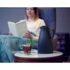 Leifheit Harmonic Isoleerkan 1.0 L Donkerblauw -Keukengoederen Winkel 102 8544 5 1