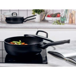 BK Easy Induction Hapjespan Ø28 Cm Ceramic -Keukengoederen Winkel 102 8548 7 1